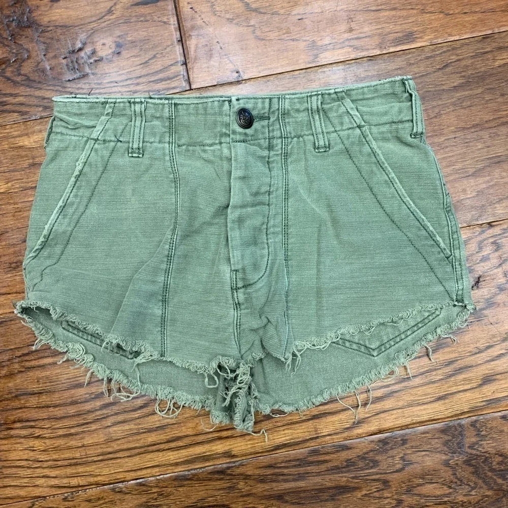 Free people‎ denim shorts